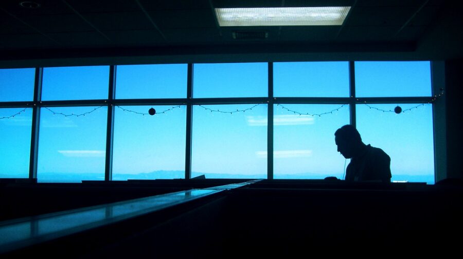 How to Manage Your Emotions in Tough Situations