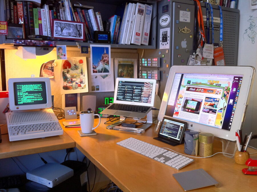 How to Set Up the Perfect Home Office: The Complete Guide