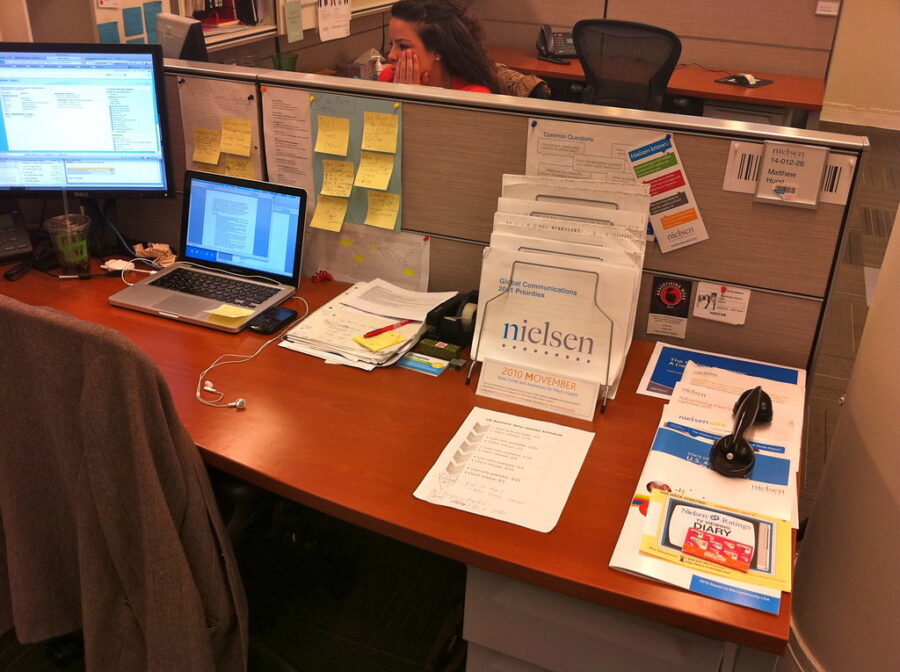 How to Stop Multitasking and Get More Done